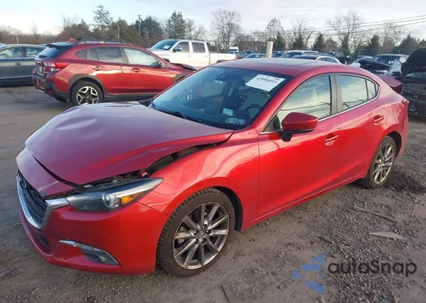 2018 Mazda Mazda3 Grand Touring z USA, uszkodzony, nr VIN 3MZBN1W38JM207510